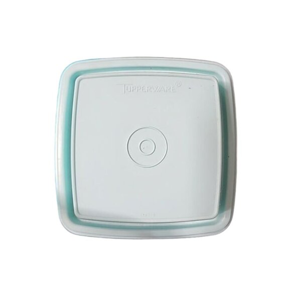 Tupperware Pick A Deli Pickle Keeper Square Large 8 Cup - Picture 2 of 4